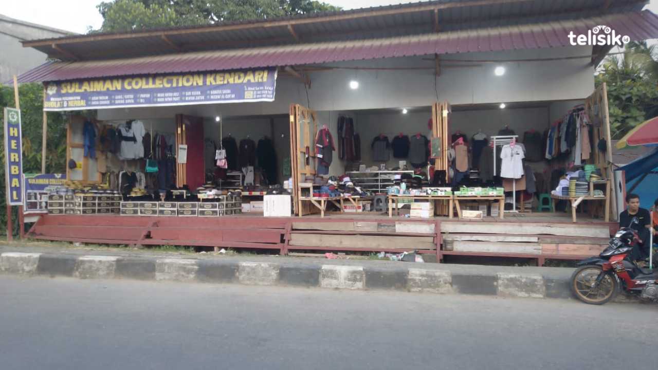 Berkah Ramadan Bagi Penjual Busana Muslim