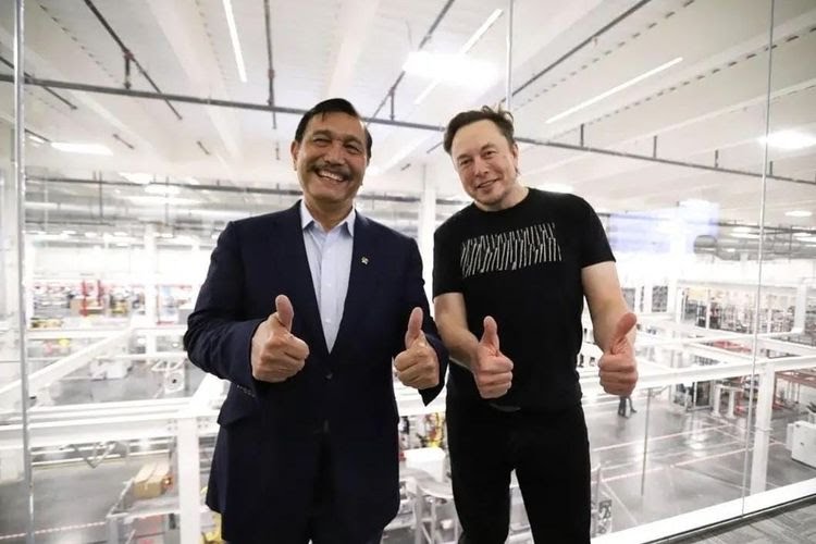 Bertemu Luhut Pakai Baju Kaos, Alasan Orang Terkaya di Dunia Elon Musk Bikin Kaget