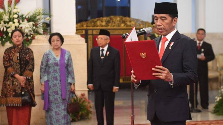 Besok, Jokowi Lantik Komisioner KPU dan Bawaslu