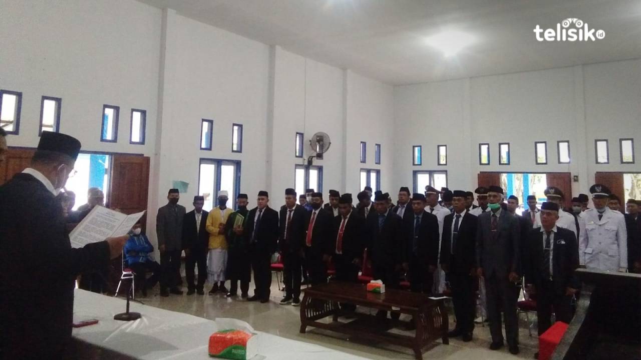 Di Akhir Masa Jabatan, Bupati Mubar Nonjob 4 Pejabat Eselon II