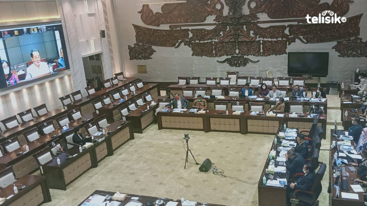 Mahendra Siregar Terpilih Jadi Ketua OJK, Ini Harapan Ketua Komisi XI