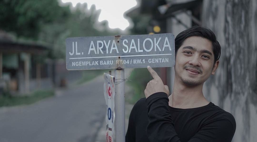 Mengenal Arya Saloka, Sosok Aldebaran di Sinetron Ikatan Cinta