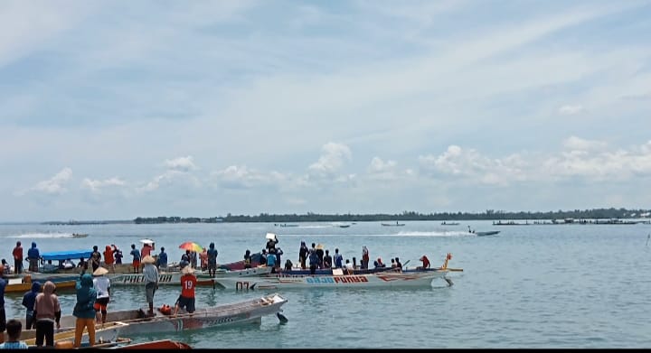 Mengenal Santiri, Desa Wisata di Selat Tiworo Muna Barat