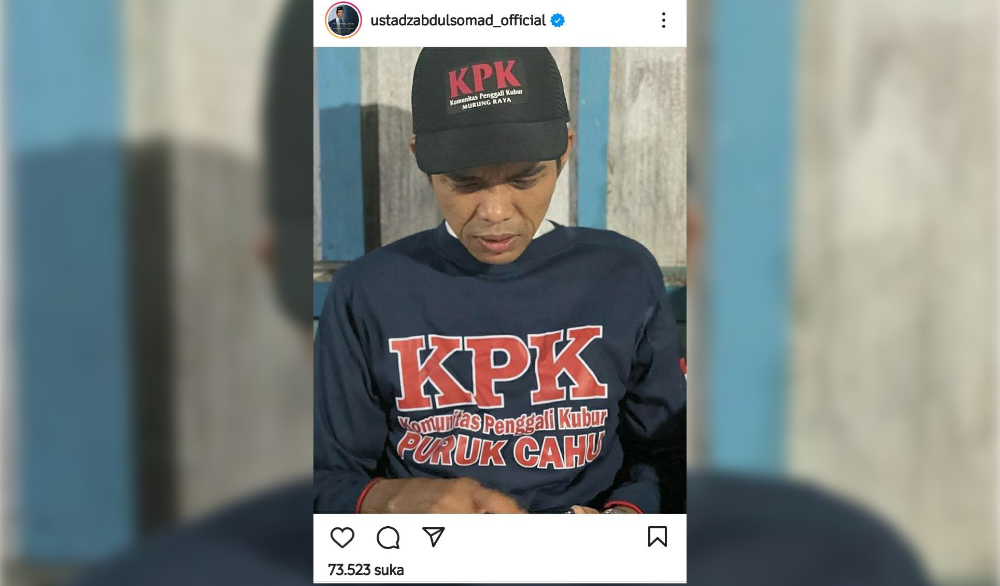 Pakai Seragam KPK, Ustaz Abdul Somad Hebohkan Warganet