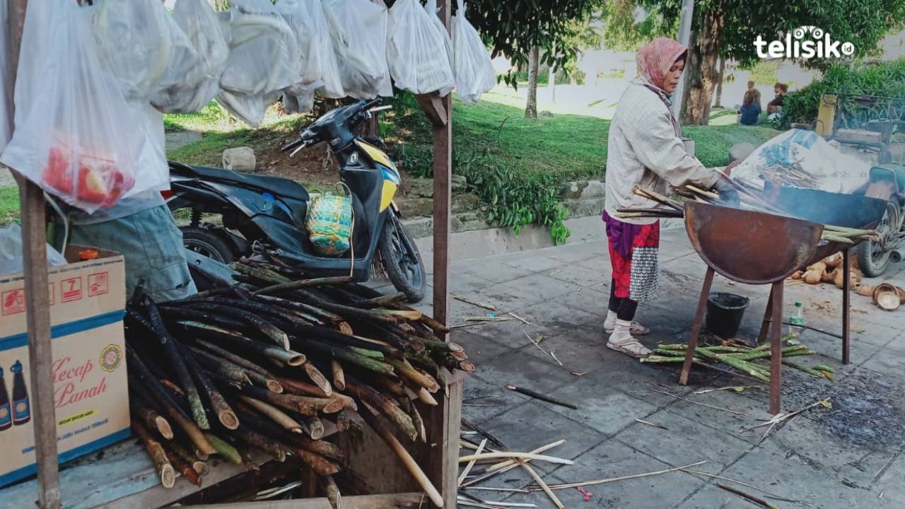 Pakkat, Batang Rotan Muda Makanan Khas Mandailing Laris di Bulan Ramadan