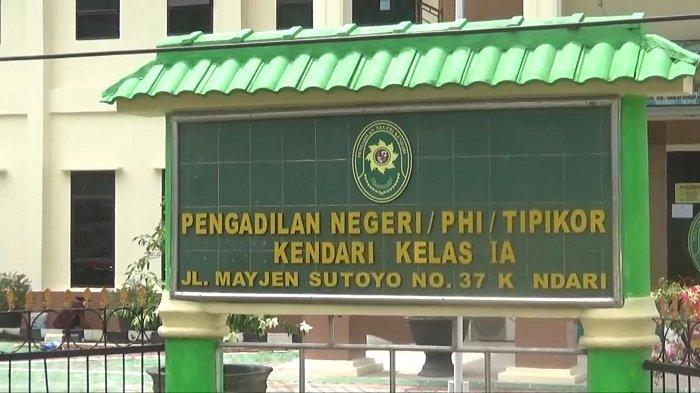 Tiga Terdakwa Kasus Dugaan Korupsi Pasar Palabusa Baubau Divonis Bebas