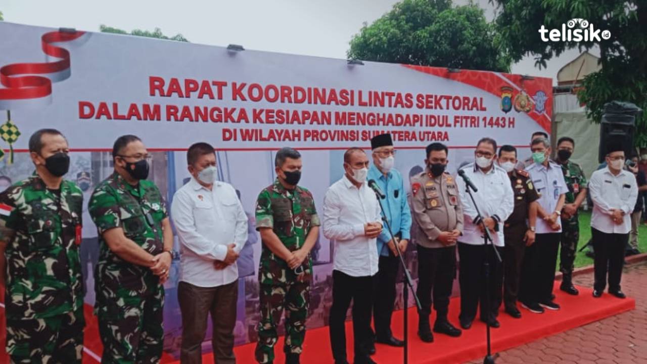 TNI dan Polri di Sumut Turun ke Jalan Berikan Kenyamanan Warga Mudik Lebaran