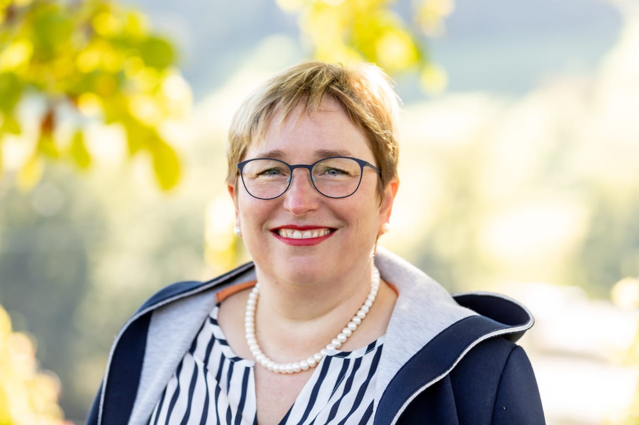 10 Orang Terkaya di Swiss Tempat Hilang Anak Ridwan Kamil, Nomor 1 Bikin Melongo