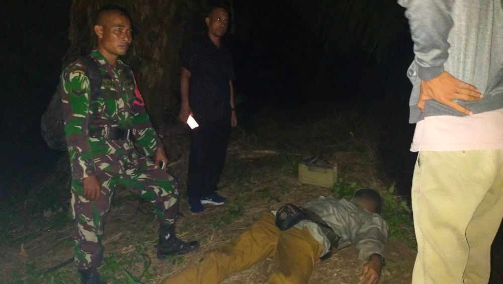 Pencari Burung Ditemukan Tewas di Bawah Pohon Sawit