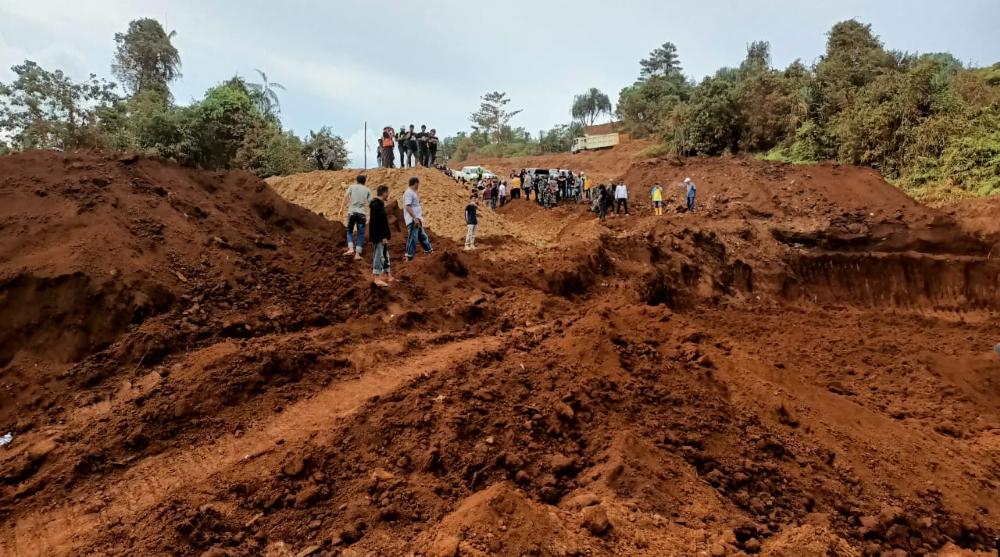 Diduga Penggalian Jalan Tanpa Izin, PT KDI Dilapor ke Polda Sultra