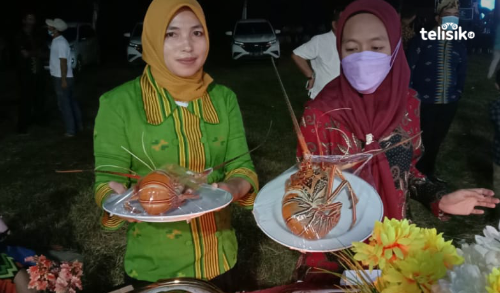 Ekspose Pembangunan 5 Tahun, DKP Mubar Pamer Lobster Berat 1 Kg