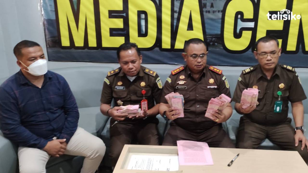 Mantan Kasek SMA 1 Kabawo Kembalikan Lagi Duit Korupsi Rp 150 Juta