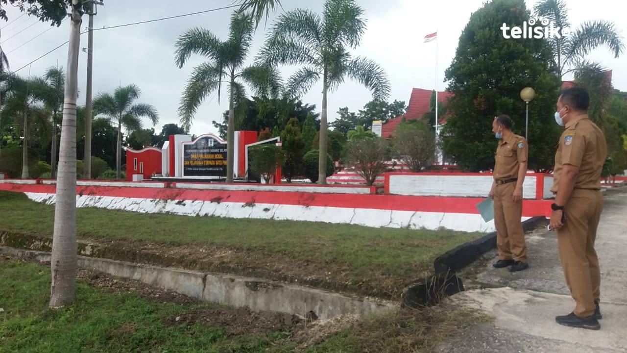 OPD Berlomba Bersihkan Kantor Jelang HUT Ke-19 Konawe Selatan