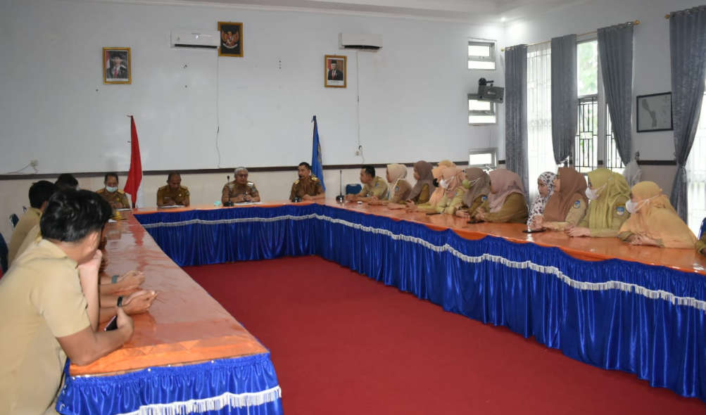 Sidak Kantor Dinas, Pj Bupati Kolaka Timur Apresiasi Kehadiran ASN Pasca Libur Lebaran