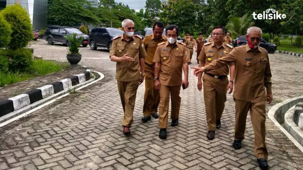 Sidak, Lukman Abunawas Cari ASN yang Tambah Libur