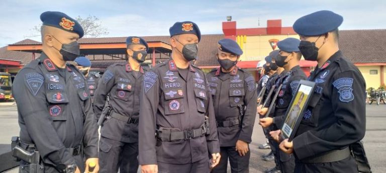 Terlibat Narkoba dan Pidana Lainnya, 5 Personel Brimob Polda Sulsel Dipecat