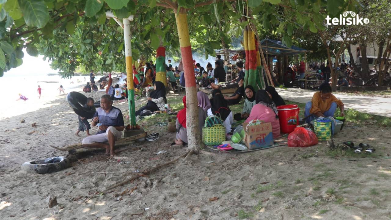 Tiga Hari Pasca Lebaran, Wisata Pantai Berova Kolut Masih Ramai