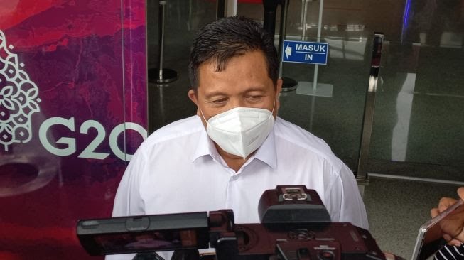 Dicecar 20 Pertanyaan oleh Penyidik KPK, Bupati Muna Mengaku Tak Pernah Bertemu Ardian dan Andi Merya