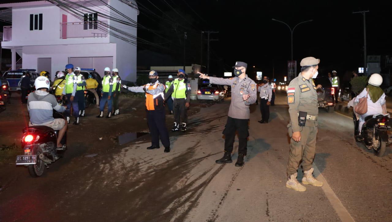 Kedapatan Membawa Senjata Tajam, 7 Orang Diamankan