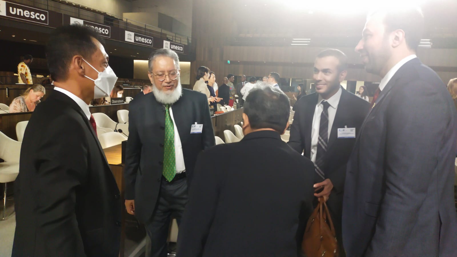 Pembangunan Cagar Biosfer Berkelanjutan, Bupati Wakatobi Hadiri Sidang Ke-34 ICC-MAB di Perancis