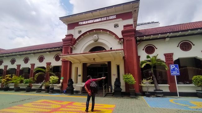 Pengadilan Negeri Surabaya Jelaskan Alasan Bolehkan Pasangan Beda Agama Menikah