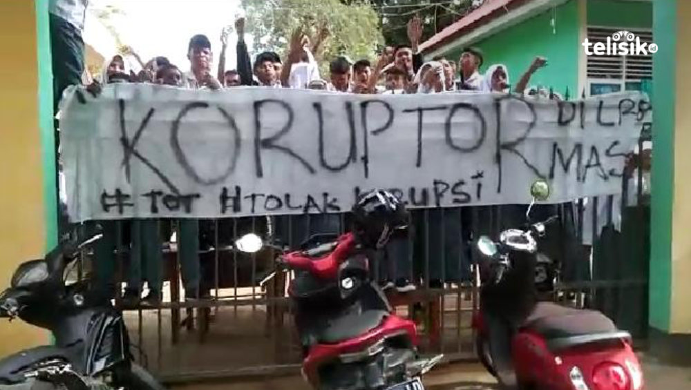 SMA 1 Kontunaga Disegel, Kasek Diminta Dicopot