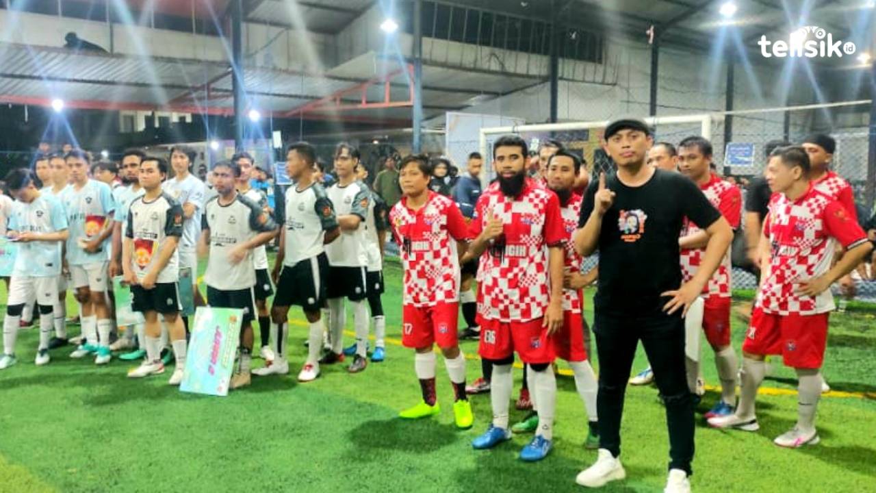 Alumni Angkatan 2005 Juarai Turnamen Futsal IKA SMA Negeri 6 Kendari