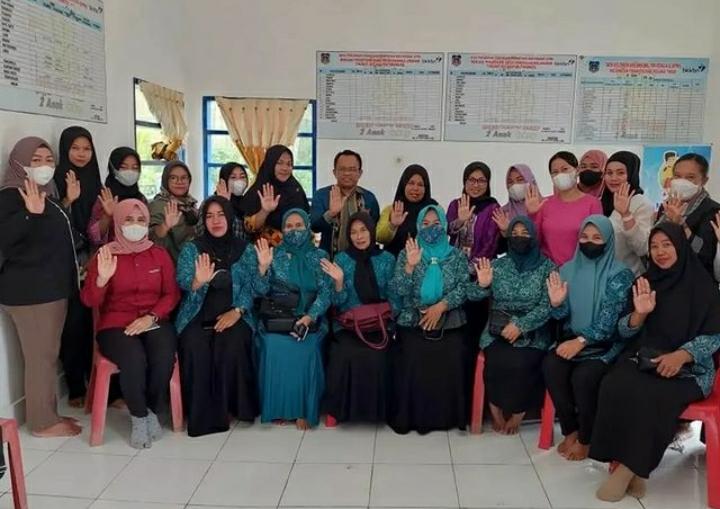 BKKBN Sulawesi Tenggara Fasilitasi Bimtek Tim Percepatan Penurunan Stunting di Kolaka Timur