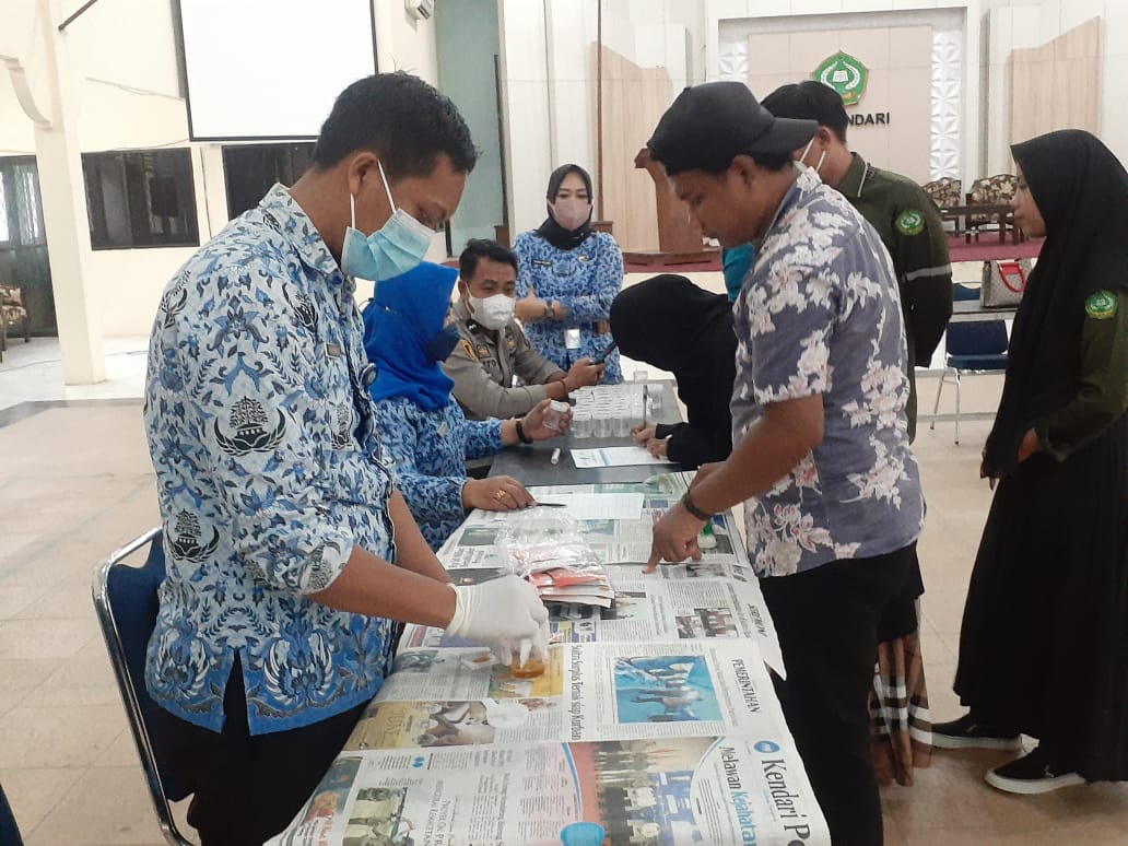 BNNP Sultra Tes Urine 174 Calon Wisudawan Fakultas Tarbiyah IAIN Kendari, Ini Hasilnya