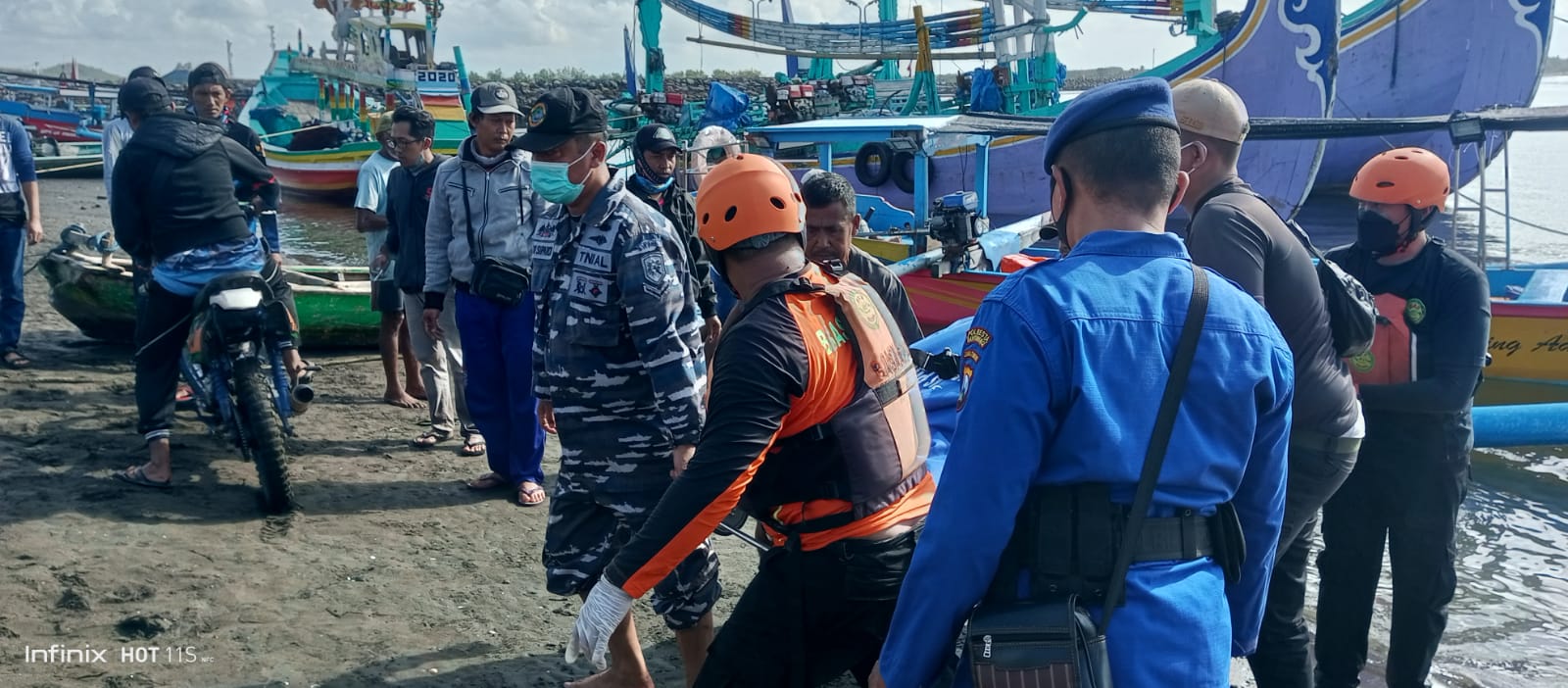 Diterjang Ombak Tinggi, Dua Nelayan Banyuwangi Ditemukan Tewas