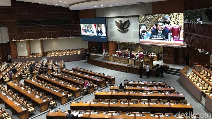 DPR Buka Peluang Bentuk UU Charity Usai ACT Diduga Colong Dana Umat Heboh