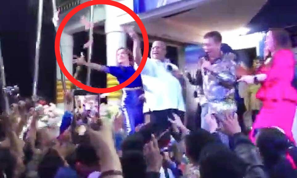 Heboh! Gubernur, Ketua DPRD Sulawesi Tenggara dan Bupati Hambur Uang di HUT Buton Utara