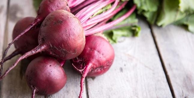 Ingin Warnai Rambut tapi Takut Rusak? Yuk, Cobain Bahan Alami Ini