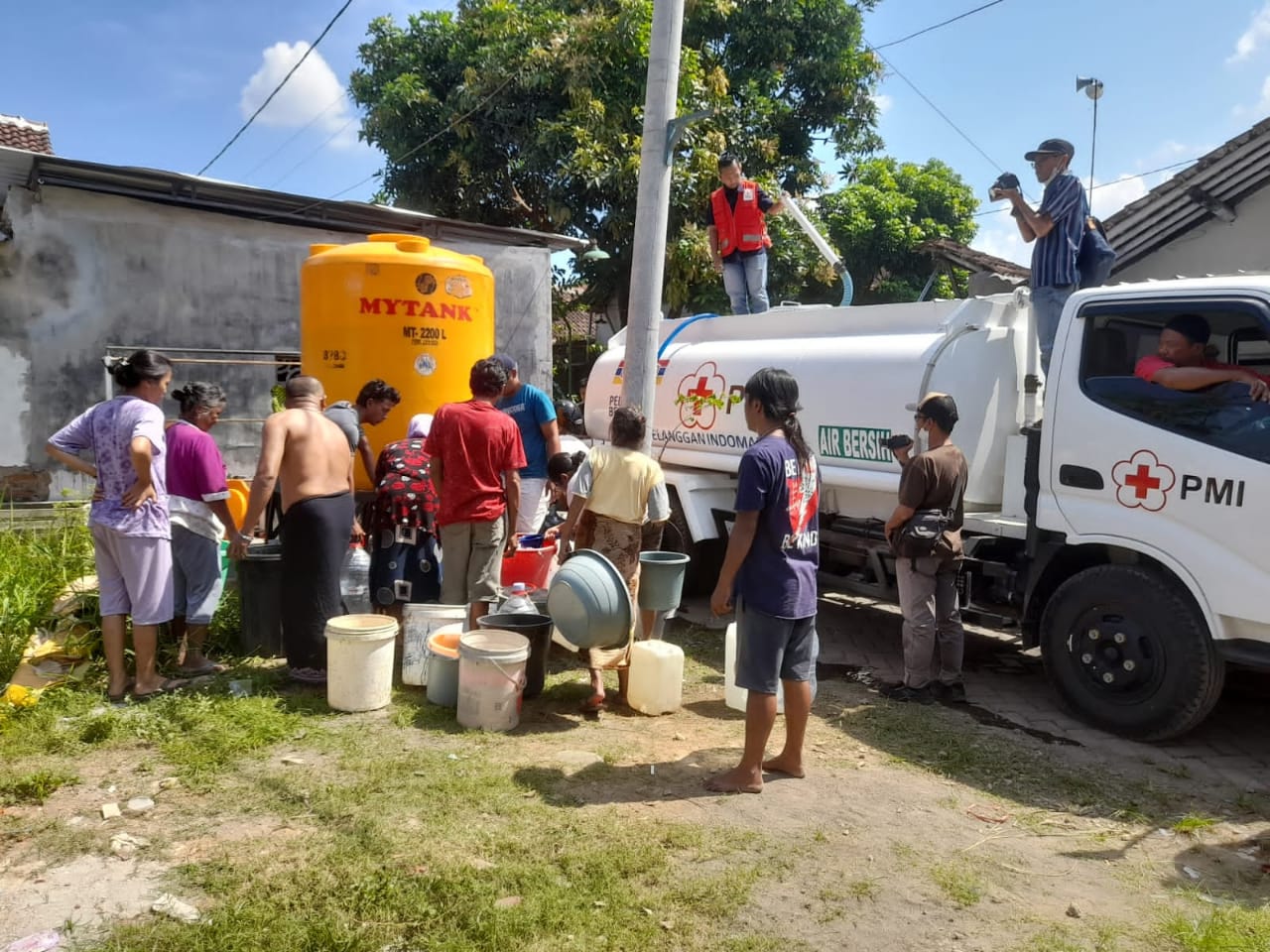 Memprihatinkan, 7 Bulan Warga Jember Alami Krisis Air Bersih