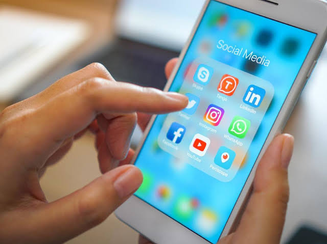 Pemerintah Ancam Bakal Blokir WhatsApp, IG dan Google