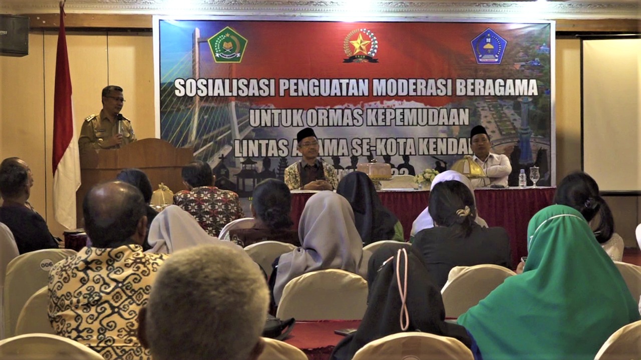 Pemuda Lintas Agama Bergandeng Tangan Dukung Moderasi Beragama di Kota Kendari