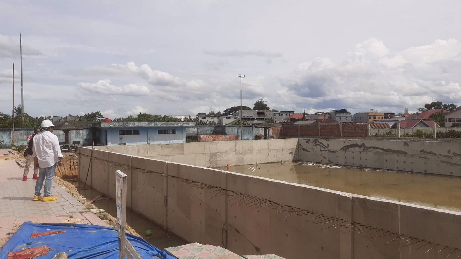 Rehabilitasi GOR Apriyani Rahayu dan Kolam Renang KONI Masuk Tahap Dua