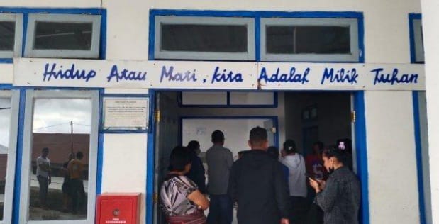 Seorang Tukang Ojek Tewas Gantung Diri