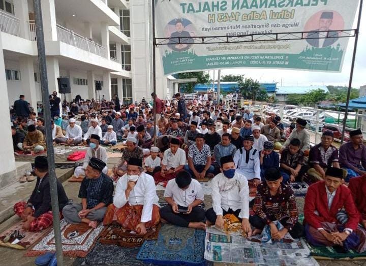 Warga Muhammadiyah di Kendari Tunaikan Salat Idul Adha Hari Ini, Sempat Diguyur Hujan