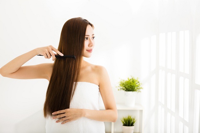 10 Urutan Penggunaan Haircare yang Benar