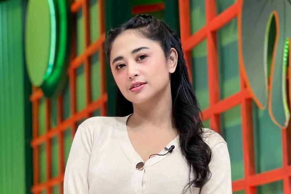 4 Artis Cantik Ini Kecanduan Seks, Mengaku Nikmat Diperkosa Genderuwo