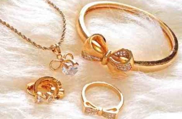 Harga Emas 1 Agustus 2022 Bertahan, Ini Rinciannya