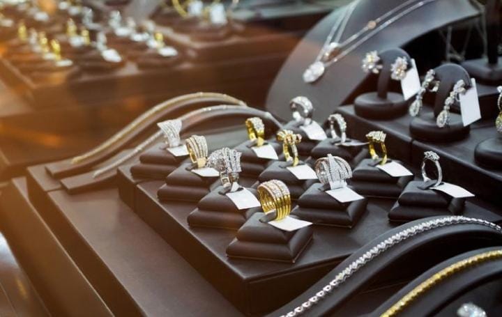 Harga Emas Antam 15 Agustus 2022 Tetap, Ini Rinciannya