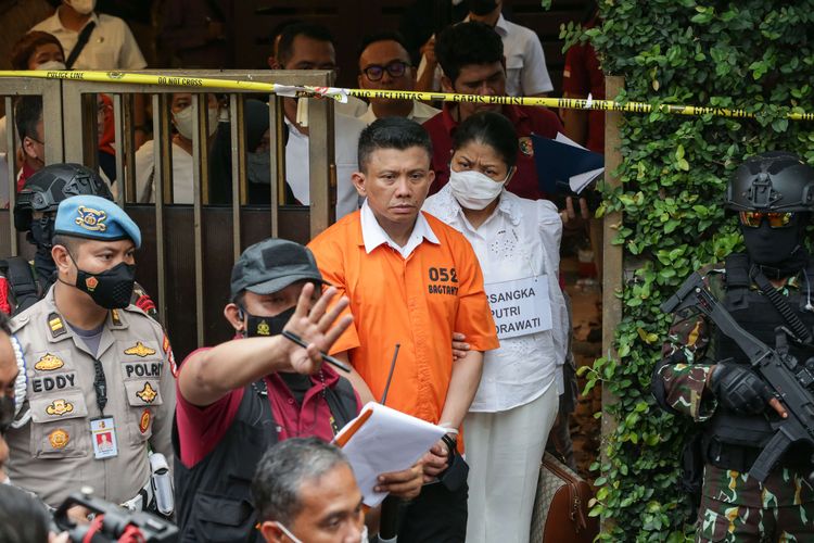 Ini Ucapan Ferdy Sambo ke Brigadir J Sebelum Penembakan, Pistol Sempat Jatuh