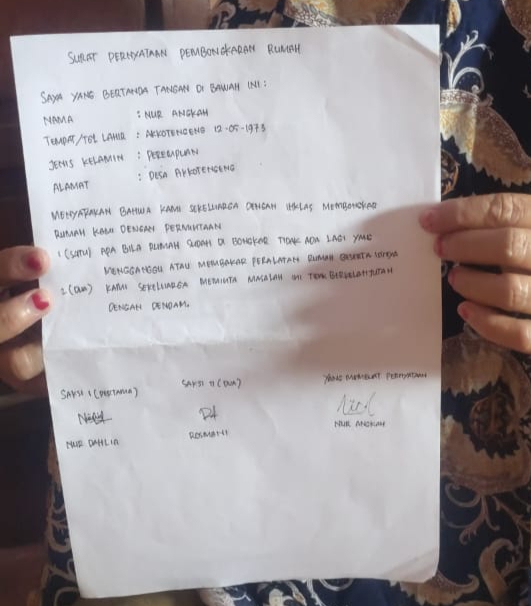 Keluarga Pelaku Pembunuhan di Kolaka Utara Ikhlas Rumahnya Dibongkar
