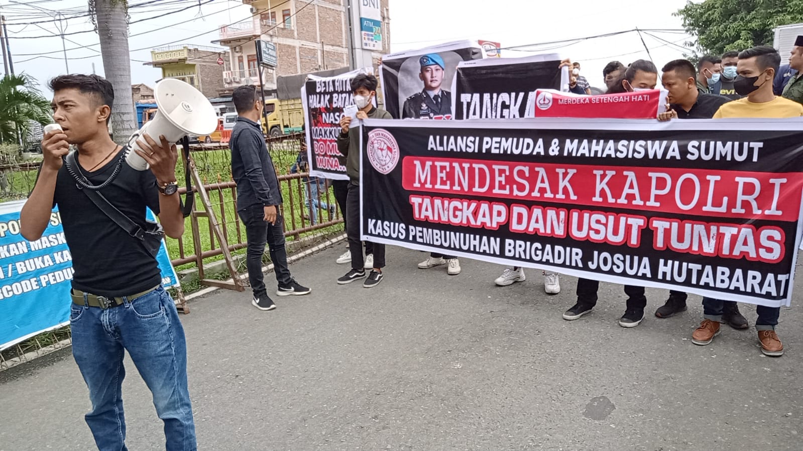 Mahasiswa Desak Presiden Ganti Kapolri Listyo Sigit Soal Kematian Brigadir J