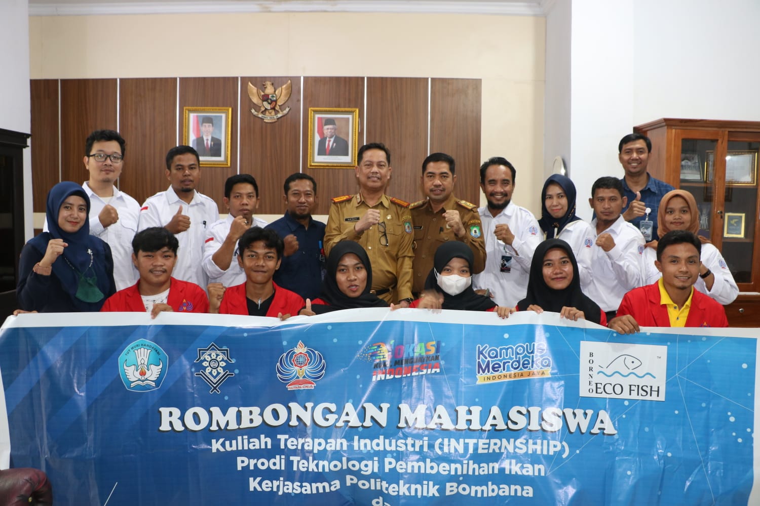 Politeknik Bombana Kirim 8 Mahasiswa Kuliah Terapan Industri di Malaysia