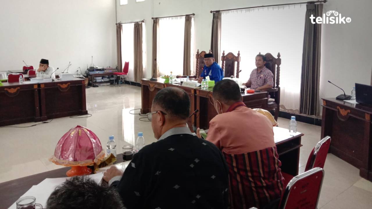 Progres Proyek PEN Masih Rendah, DPRD Muna Ingatkan OPD Tekan Kontraktor