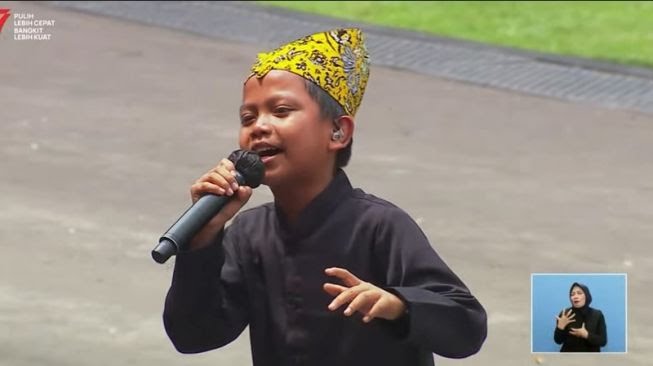 Sosok Farel Prayoga, Penyanyi Cilik yang Nyanyi di HUT Ke-77 RI Depan Jokowi