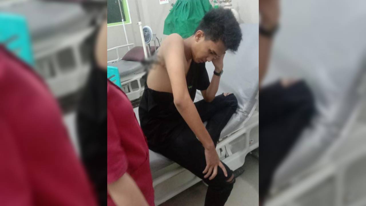 Asyik Nongkrong di Jembatan Teluk Kendari, Pria Ini Dibusur OTK